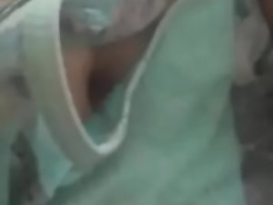 masturbate on mom panties